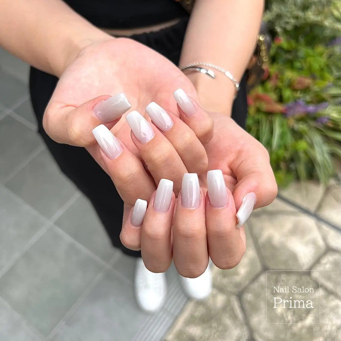セミロング ネイル SalonPrima 西院Nail&Eyeのネイルデザイン