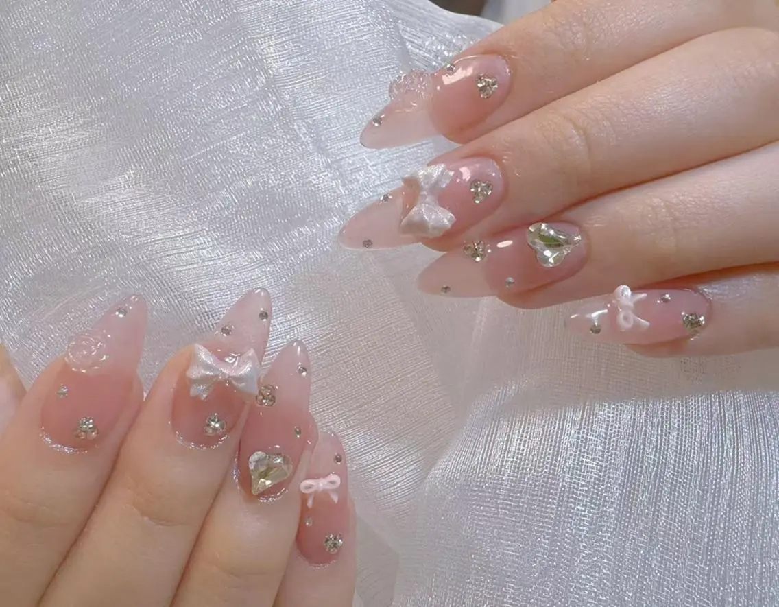 ネイル ハンドネイル ハンドケア The Nail💗 Ayaseのネイルデザイン