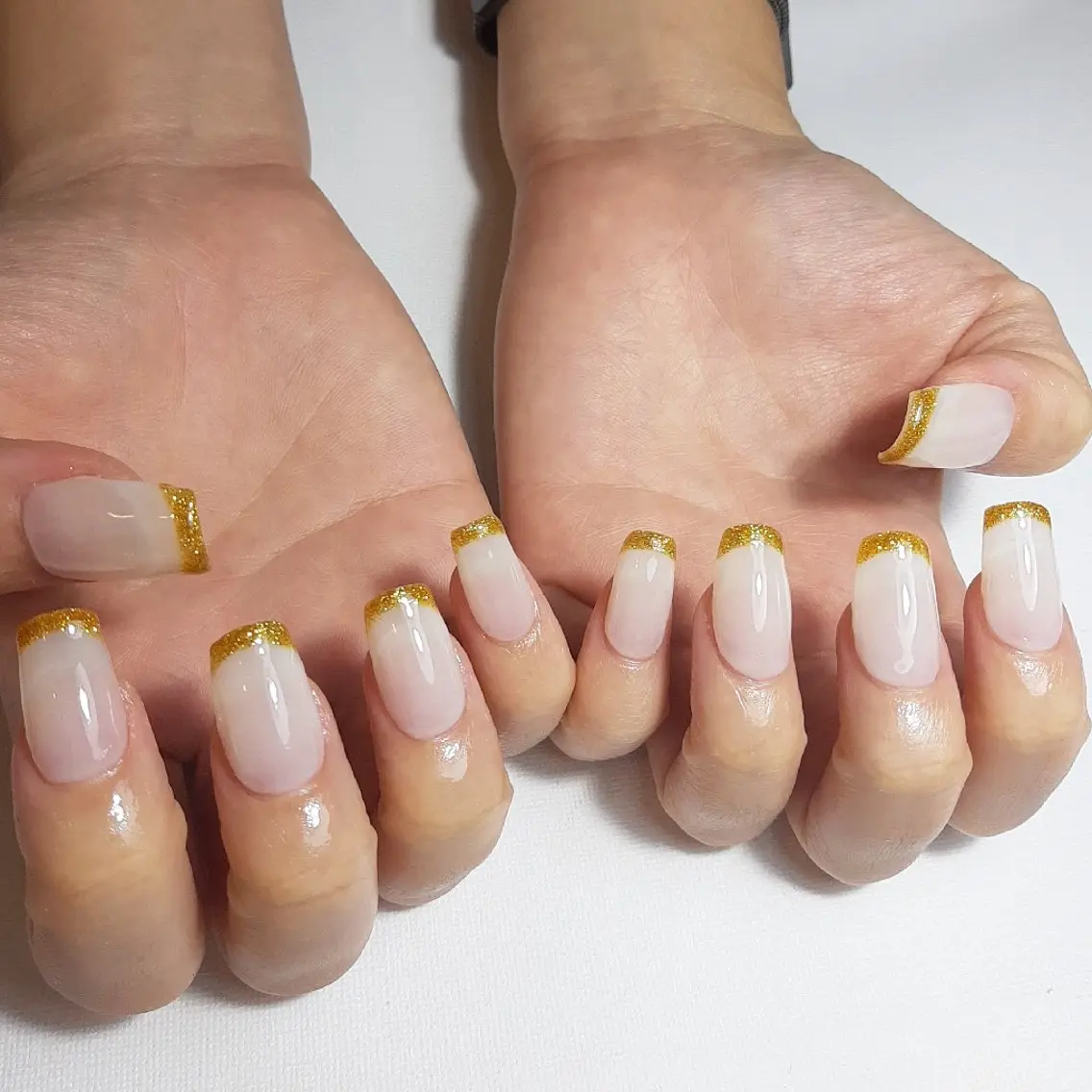 ネイル フレンチネイル ジェルネイル 持ち込み ショートネイル 冬ネイル ハンドネイル owlnail /持込みデザイン専門のネイルデザイン
