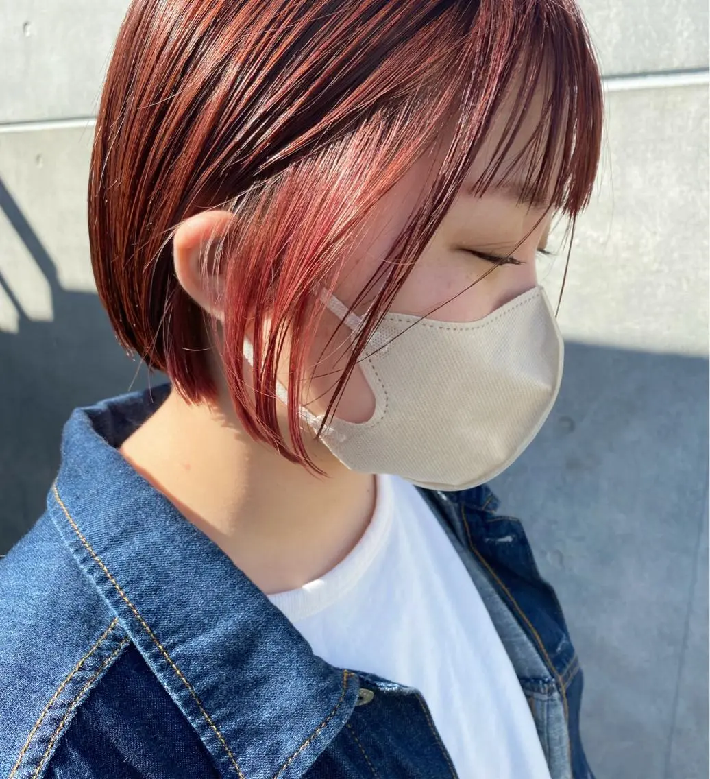 ショート カラー インナーカラー カット ヘアカラー ブリーチカラーレイヤ ーカット🦋annaのヘアスタイル