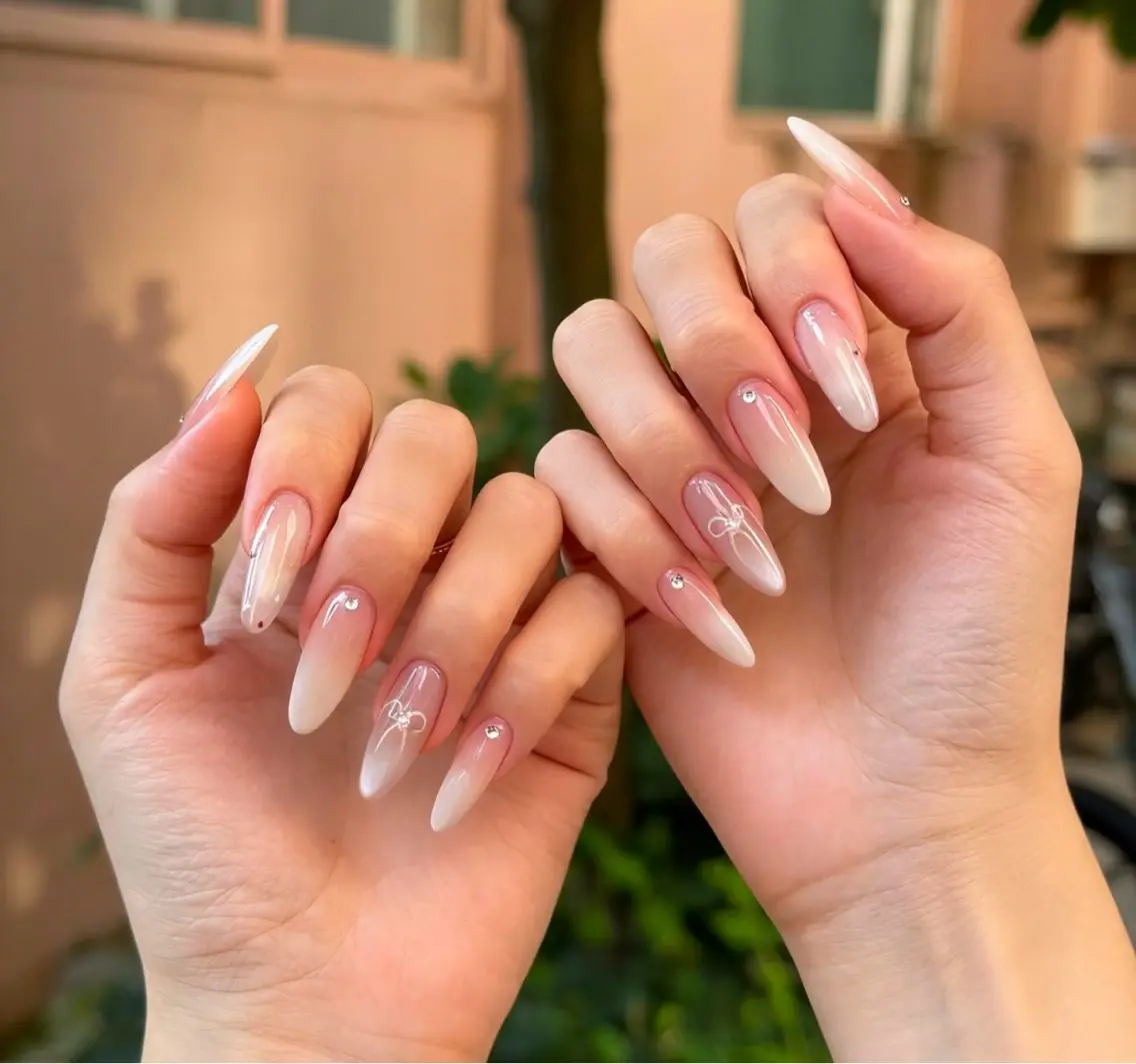 ネイル ハンドネイル H3 Nail Miniのネイルデザイン