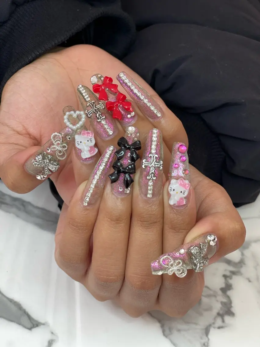 ネイル 長さ出し RUARI RISAのネイルデザイン