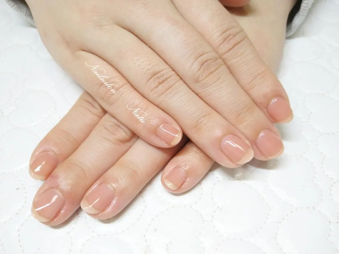 ネイル クリアネイル nailsalon Natuのネイルデザイン