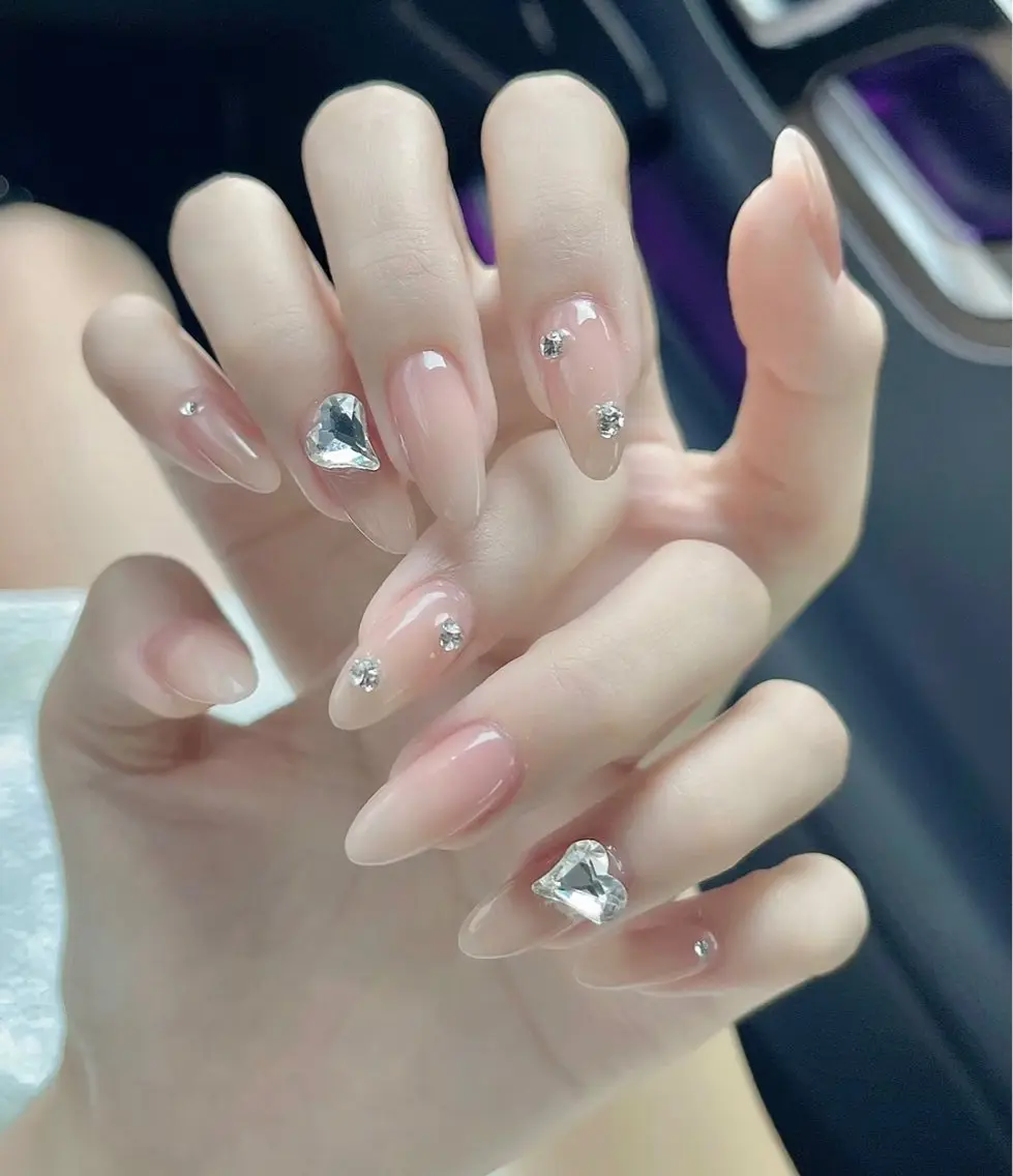 ネイル ハンドネイル ハンドケア 🍑 momo_nailのネイルデザイン