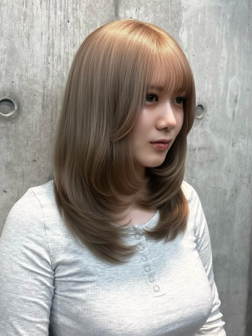 ミディアム カラー カット ヘアカラー トリートメント ミルクティ/羽エク/ レイヤー/yuriaのヘアスタイル