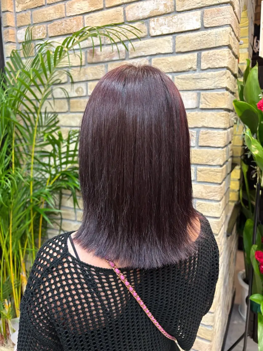 ミディアム カラー ラベンダーカラー ラベンダーピンク ピンクカラー ヘアカラー トリートメント ハッシュカット 暖色カラー/伊藤菜月のヘアスタイル