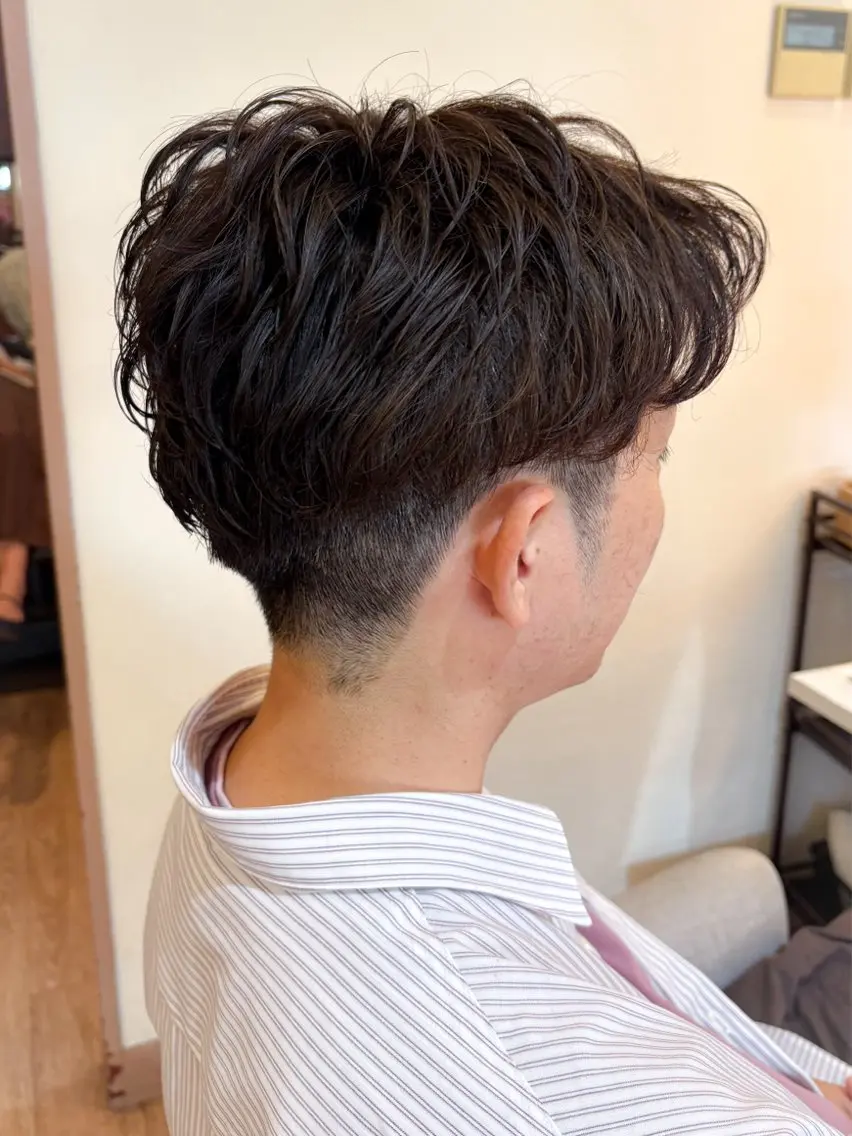 メンズ カット パーマ 石平 暖のヘアスタイル