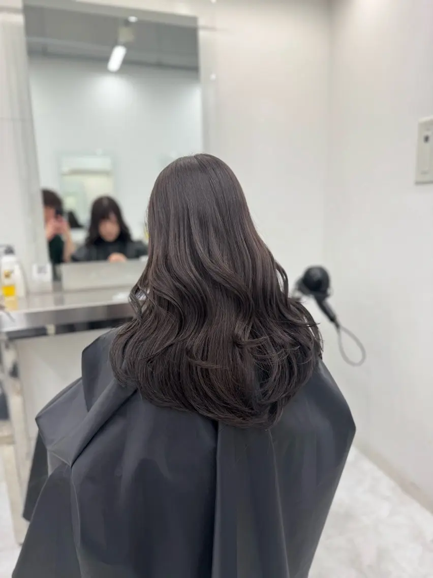 ロング カラー カット ヘアカラー トリートメント 韓国ハッシュカット カラー🤍しゅうじのヘアスタイル