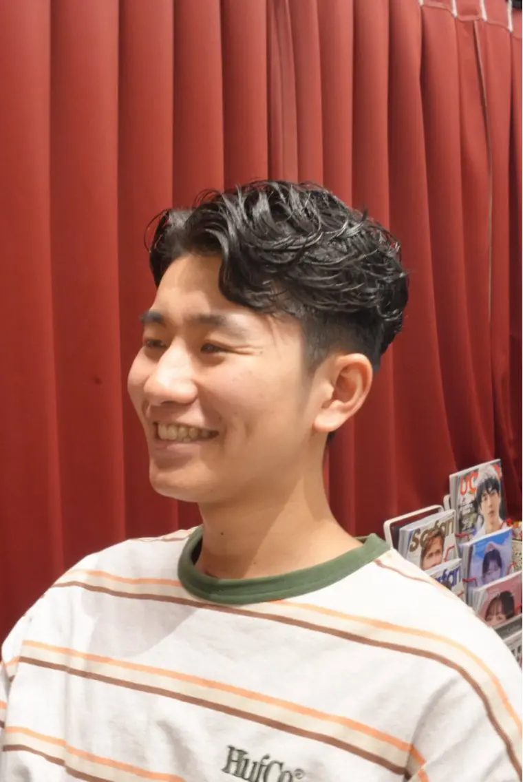 ミディアム 藤田 陽光のヘアスタイル