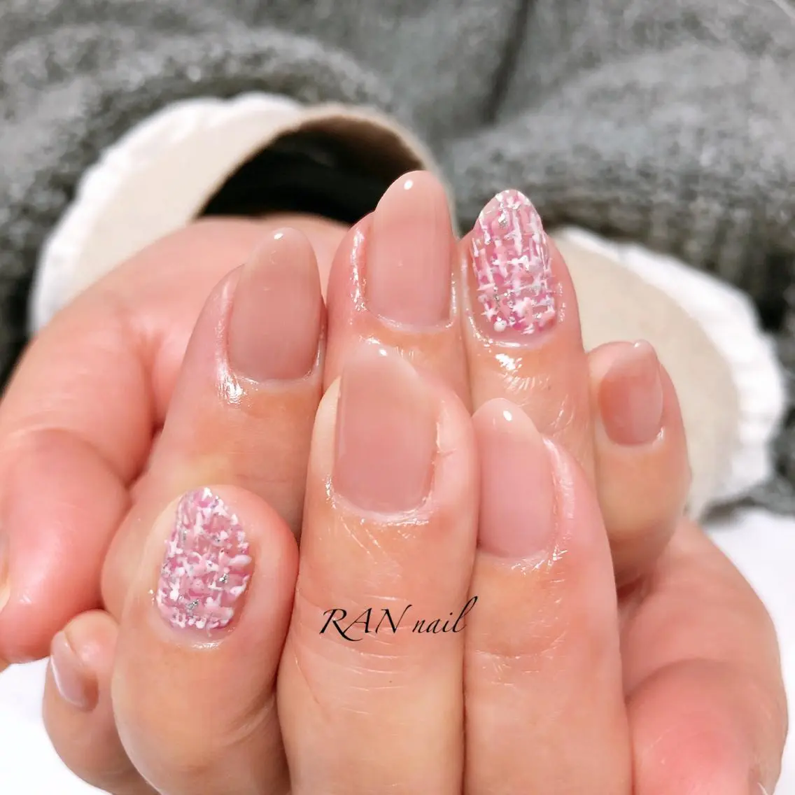 ネイル フットネイル ゴールド オフィスネイル ピンク 春ネイル ハンドネイル フットネイル RAN nailのネイルデザイン