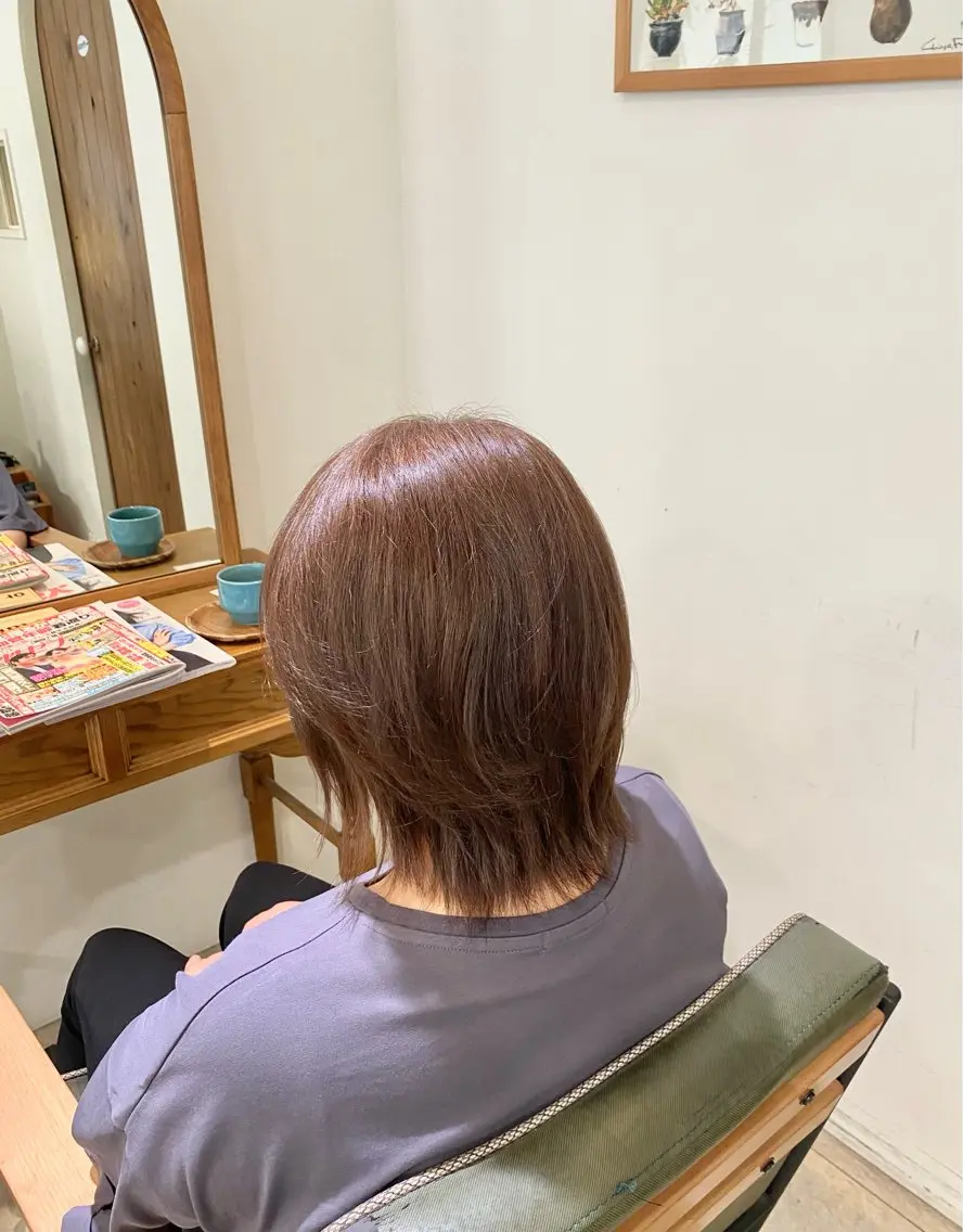 ミディアム カット ヘアカラー LiC えりのヘアスタイル