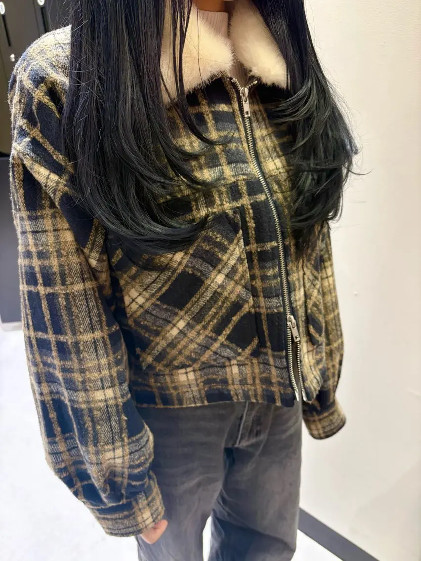 ロング カラー カット ヘアカラー THIRDSHOP tomoeのヘアスタイル