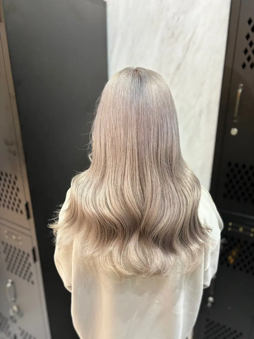 セミロング 似合わせカット🫧透 明感カラー🫧maiのヘアスタイル