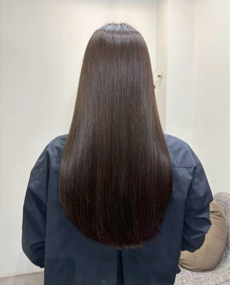 ロング 縮毛矯正 Rocca hair aoiのヘアスタイル