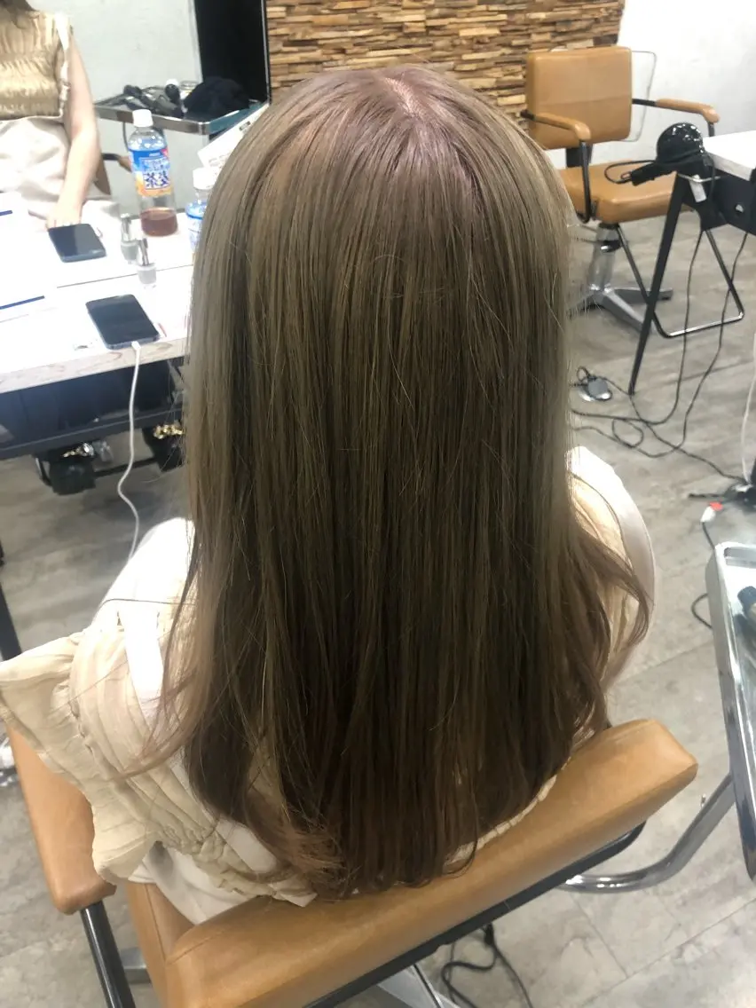 ロング カラー ヘアカラー トリートメント ヘッドスパ ヘアセット ️韓国ヘア／レイヤー カット❤️Yūkaのヘアスタイル