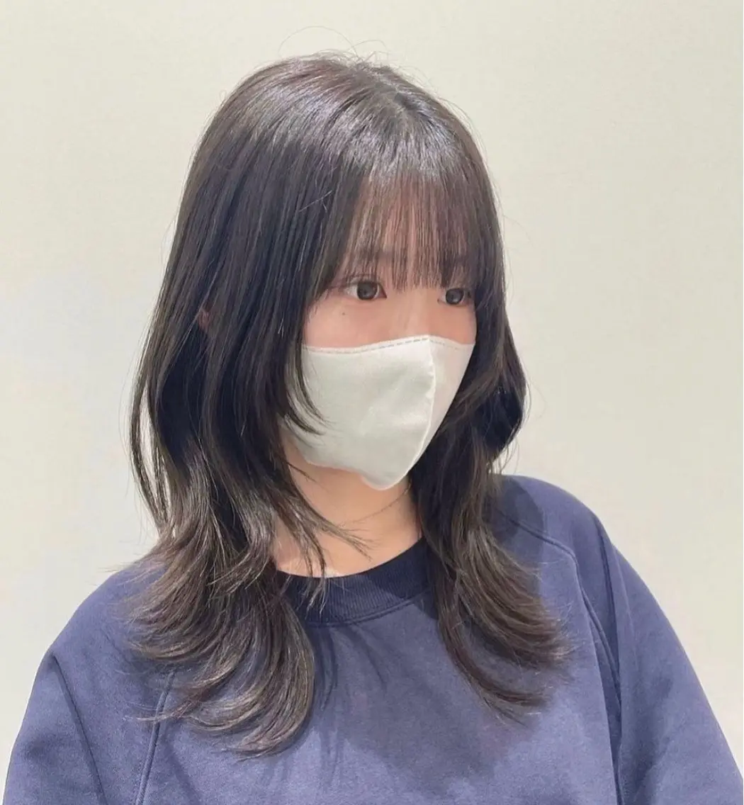 セミロング ハッシュカット 韓国風ヘア レイヤーカット カット ヘアカラー トリートメント ❤︎︎韓国ヘア❤︎︎ 𝑺𝒉𝒊𝒉𝒐のヘアスタイル