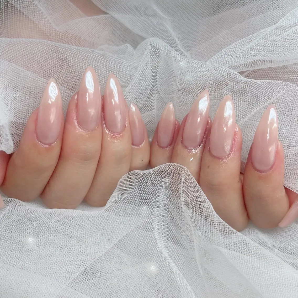 ネイル ロングネイル ミラーネイル ハンドネイル ハンドケア 心斎橋Salon Epokkuのネイルデザイン