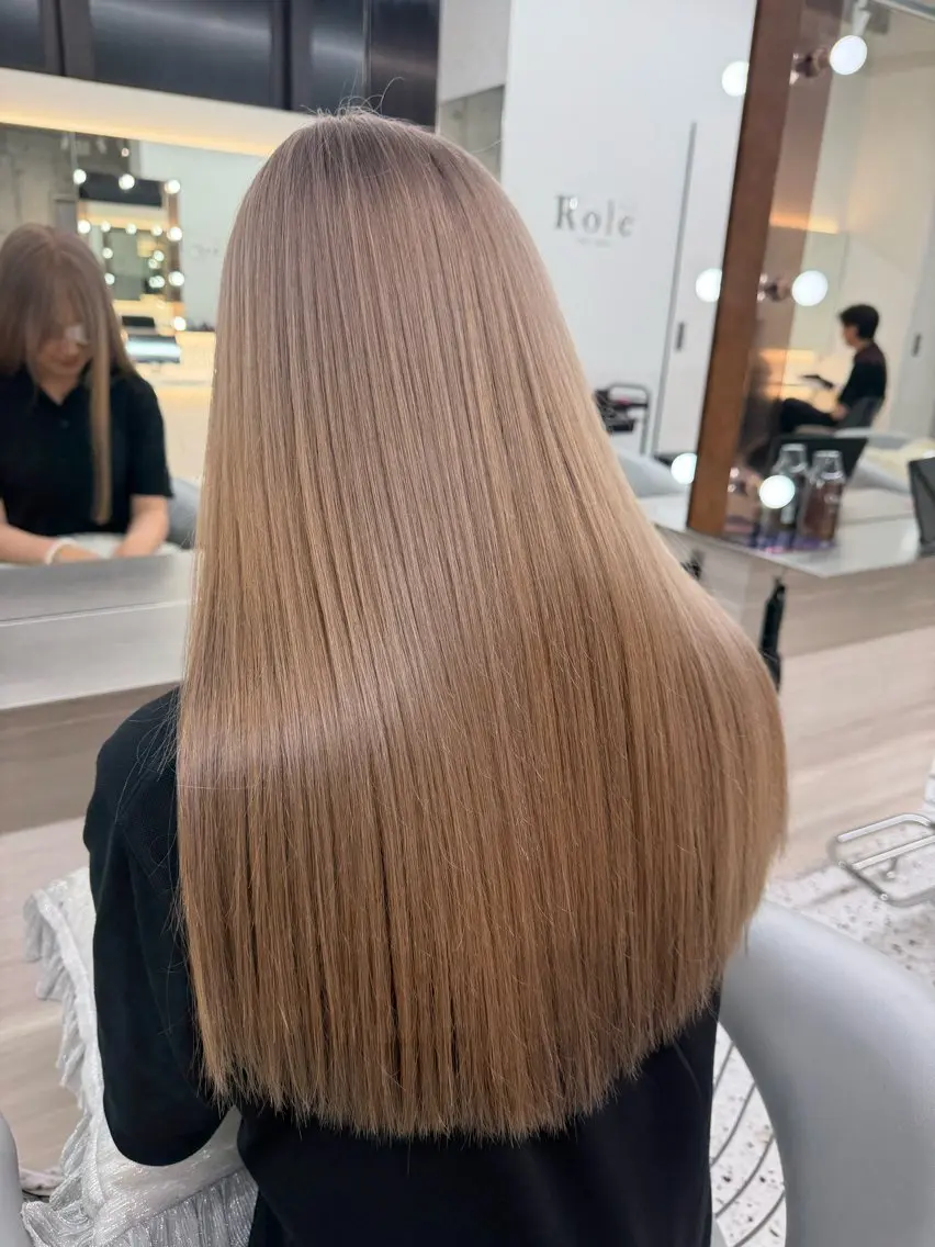 ロング ヘアカラー トリートメント 🎀ダブルカラー/ 透明感カラー/翼🎀のヘアスタイル