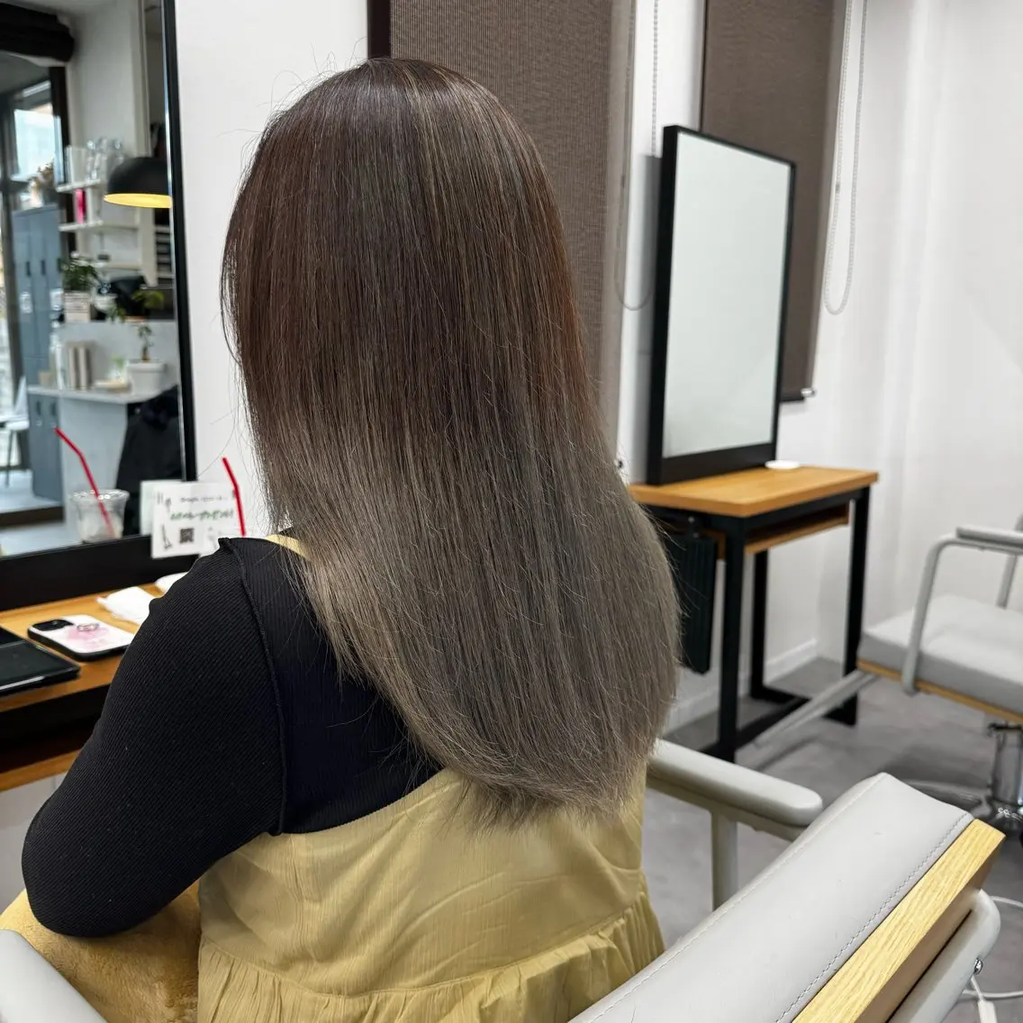 セミロング カラー パーマモデル募集中 渥美翔人のヘアスタイル