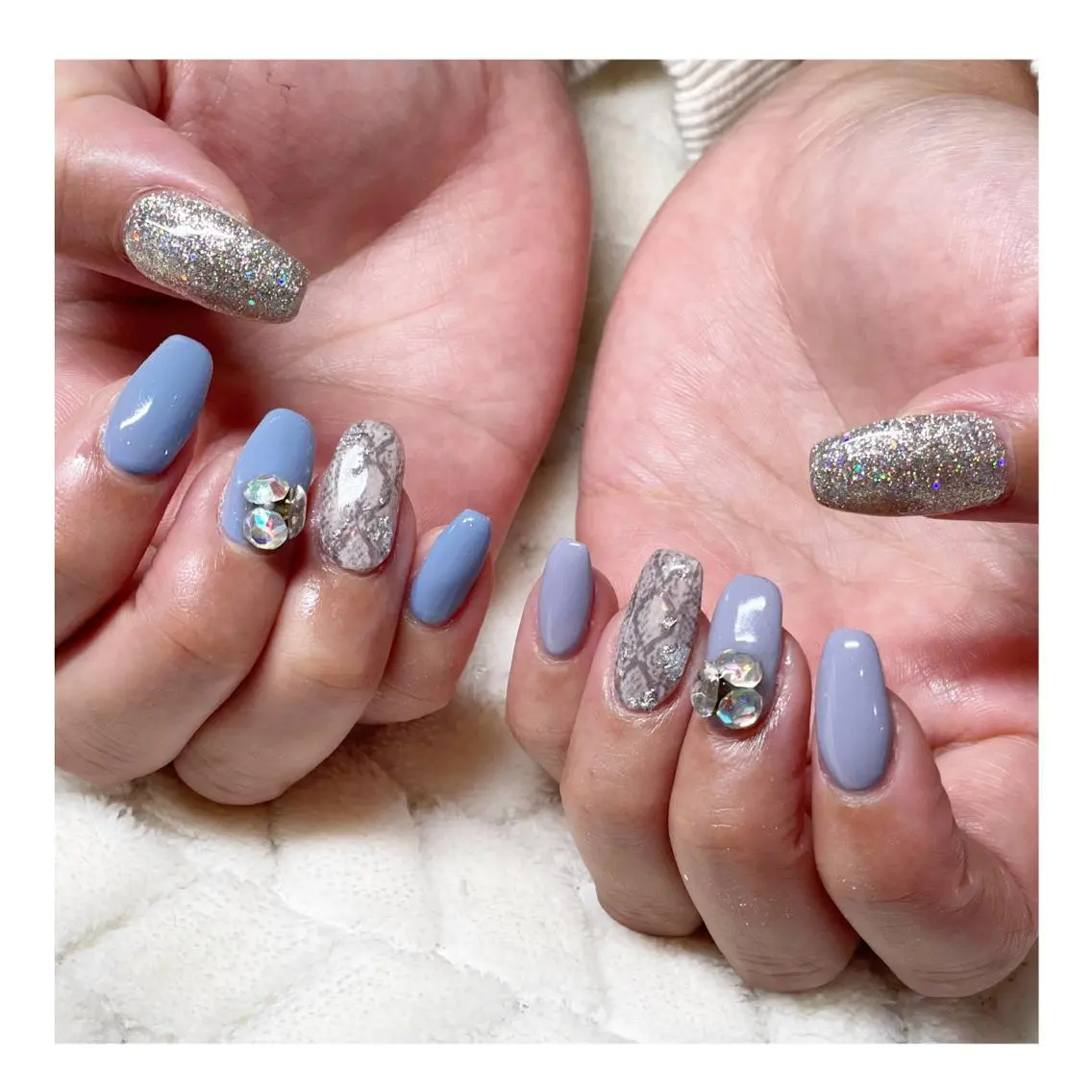 ネイル アートネイル ブルー ジェルネイル ラメ(グリッター) ストーンネイル ハンドネイル LaLa Peach 福岡のマツエク・マツパデザイン