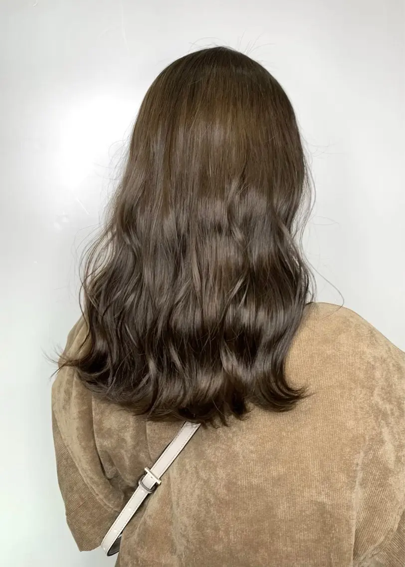 カラー ヘアカラー トリートメント 艶髪×透明感🫧 /Aimee亘 蓮太のヘアスタイル