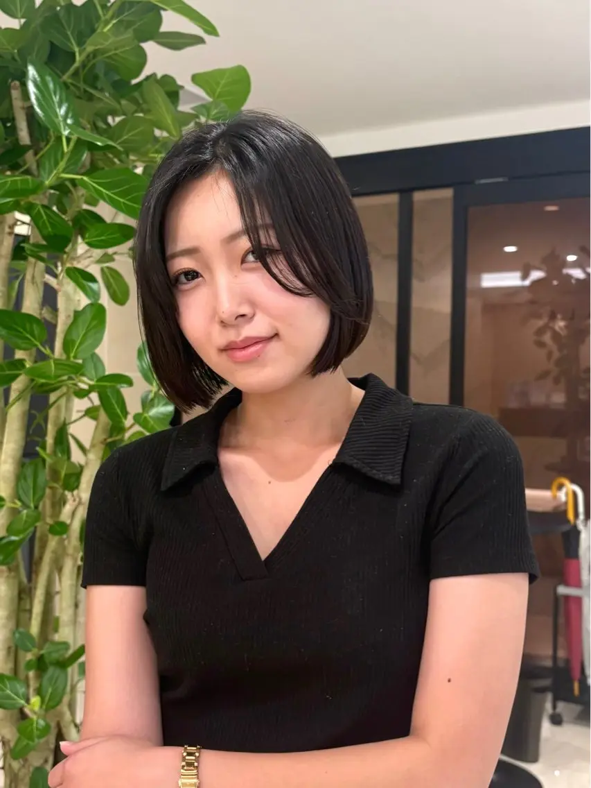 ショート ボブ 韓国風ヘア 村岡 咲菜のヘアスタイル