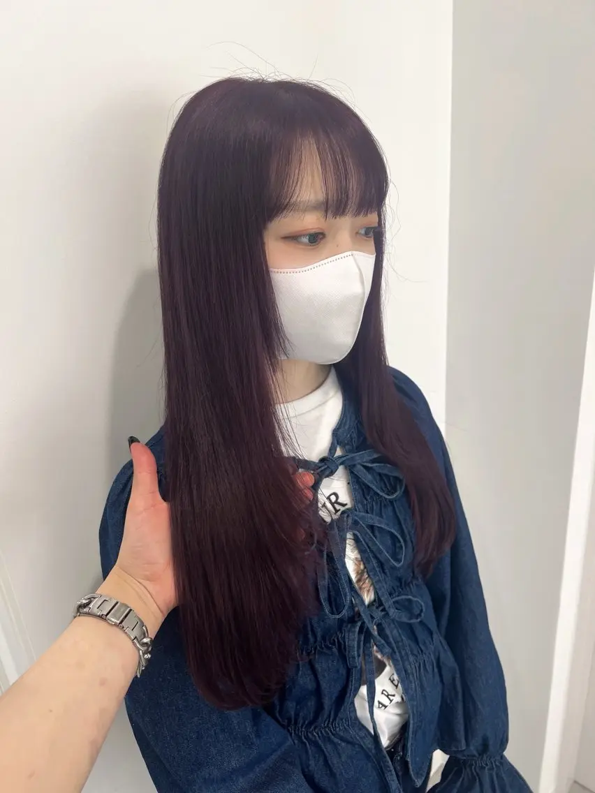 ロング カラー 暗髪🩶ラベンダー/ ブルー/ユウナ🤍のヘアスタイル