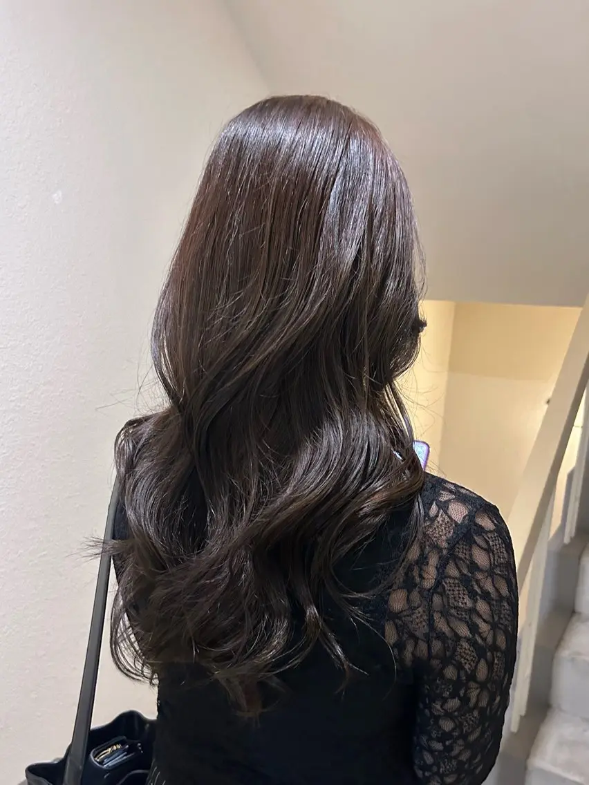 ロング siki kanahaのヘアスタイル