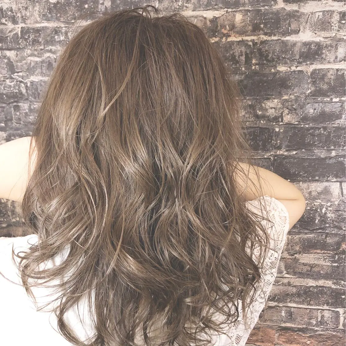 セミロング カラー パーマ m ā l o. マァロのヘアスタイル