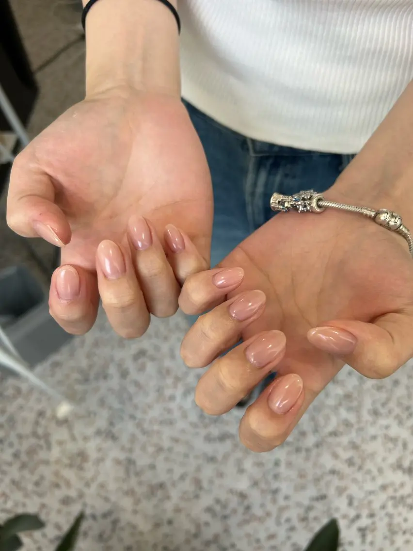 ネイル ハンドネイル 小松 千冬のネイルデザイン
