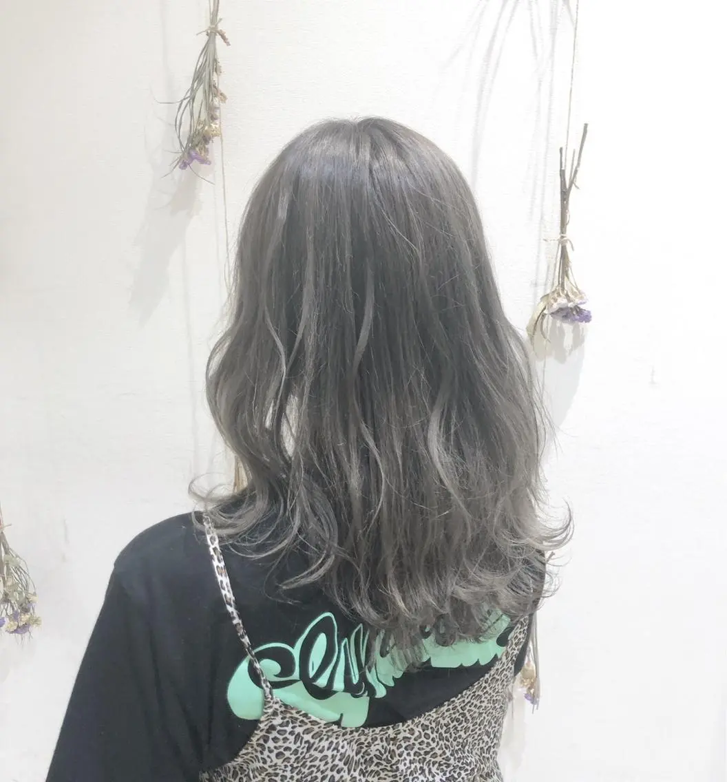 セミロング カラー ヘアアレンジ 小白井 由美のヘアスタイル