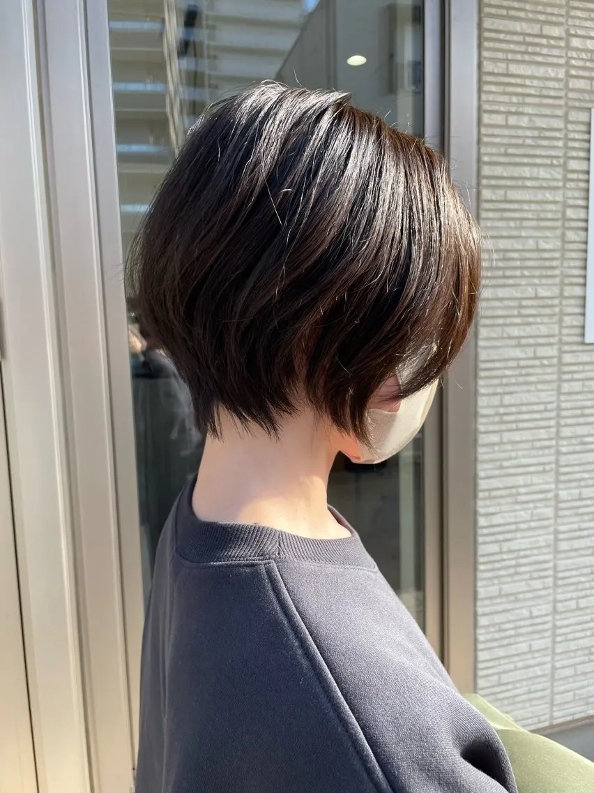 ショート ショートボブ ボブ くびれヘア ショートヘア カット トリートメント 新村 華奈絵のヘアスタイル