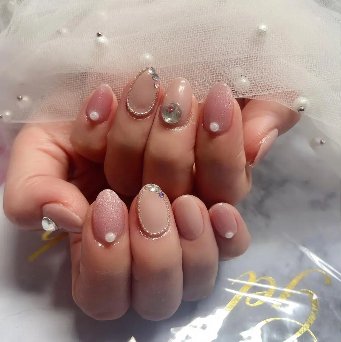ネイル ハンドネイル ＆ME アンドミーのネイルデザイン