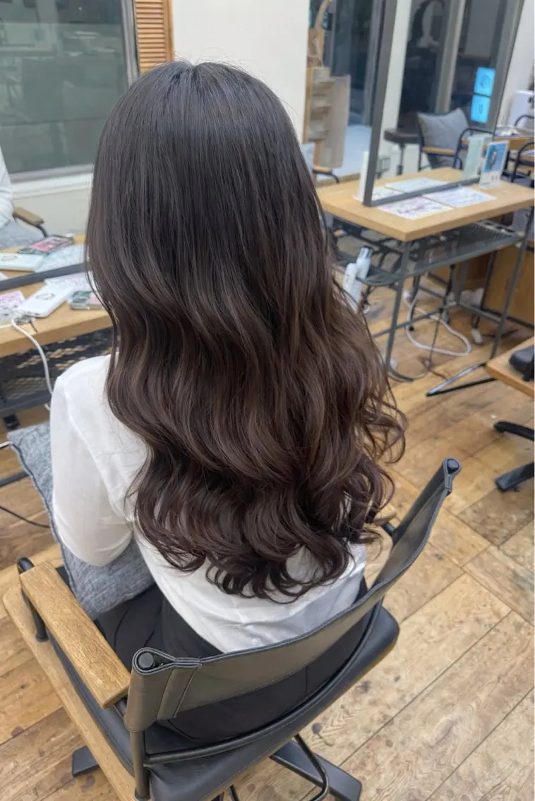 コテ巻き風ドライパーマ+カット🎀✨の写真