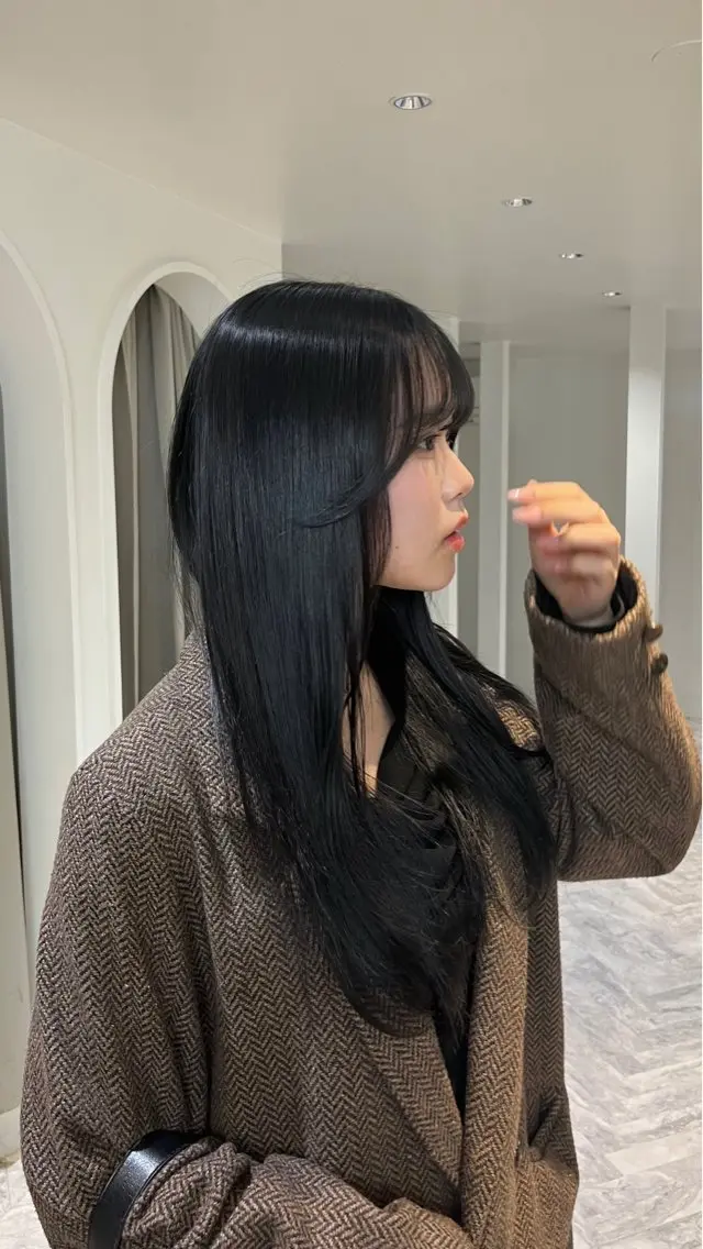 ロング カラー lomalia ayuのヘアスタイル