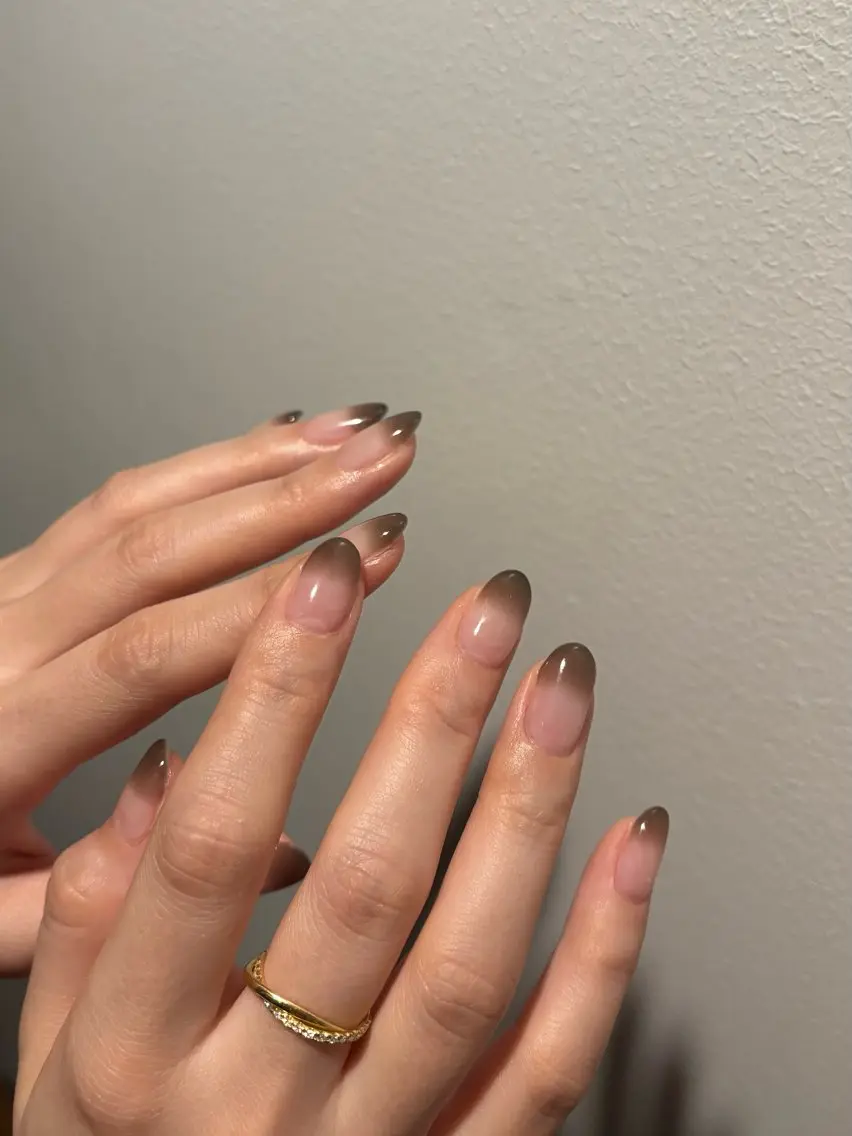 ネイル Manon Tomiのネイルデザイン