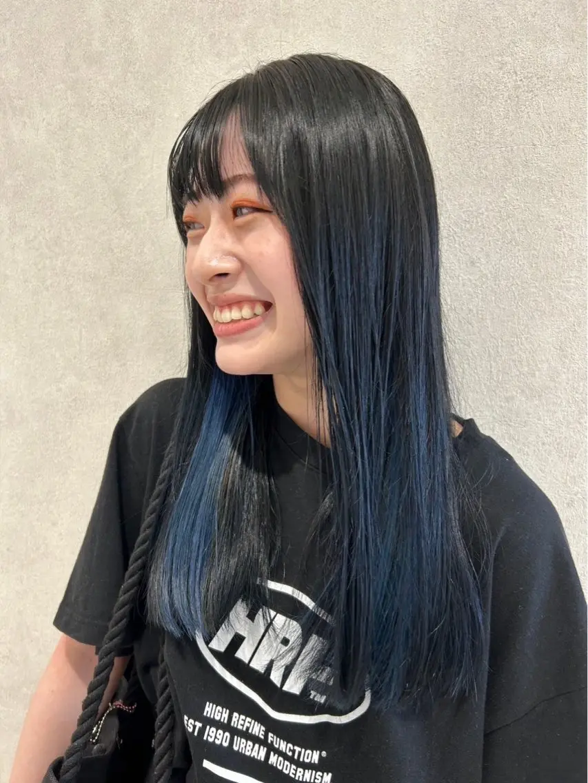 カラー ブリーチ インナーカラー 松井 悠希のヘアスタイル