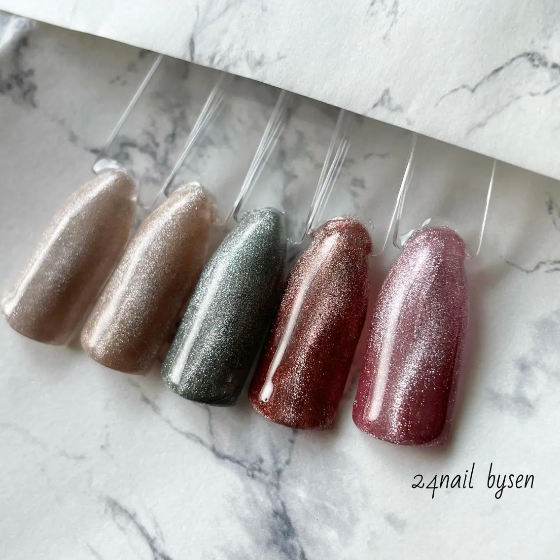 ネイル マグネットネイル Atelier by 24nail/Ayaのネイルデザイン