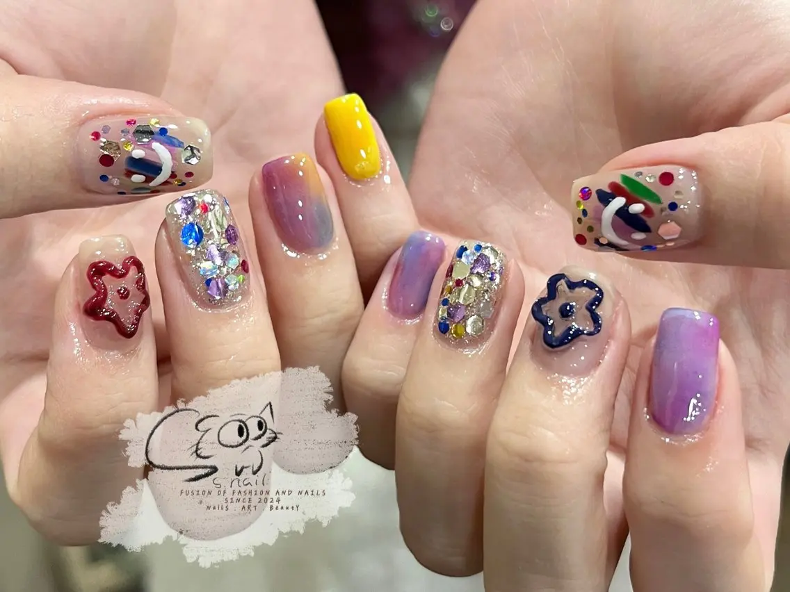 ネイル チークネイル フレンチネイル グラデーション マグネットネイル ワンカラーネイル S.nail _のネイルデザイン