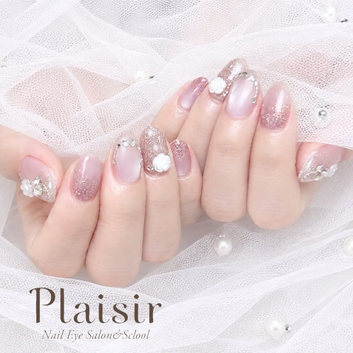 ネイル Plaisir 藤原のネイルデザイン