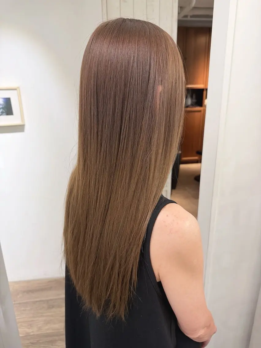 ロング カラー ブルーカラー 透明感カラー レイヤーカット カット ヘアカラー トリートメント ハイライト⭐️上野 高広のヘアスタイル