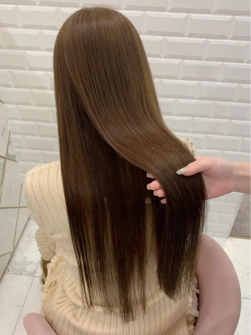 ロング ヘアカラー 福与 美和のヘアスタイル