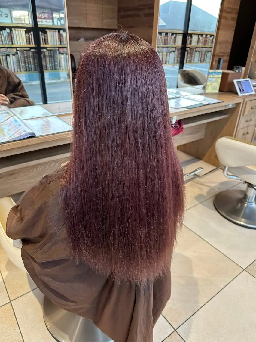 セミロング カラー ベージュカラー ブリーチ 透明感カラー グレージュ ハイトーンカラー ヘアカラー EARTH 市ヶ谷店 /  松井のヘアスタイル