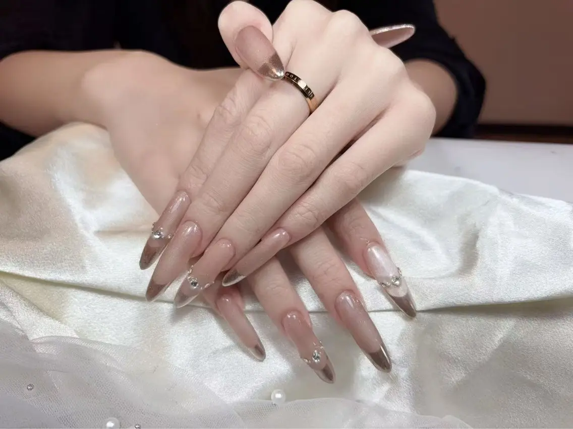 ネイル ハンドネイル リセス 高田馬場💎のネイルデザイン
