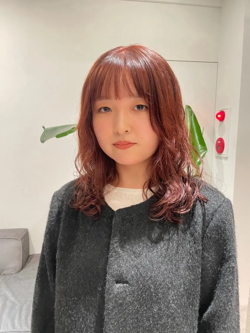 ミディアム 🤍tomoka 🤍のヘアスタイル