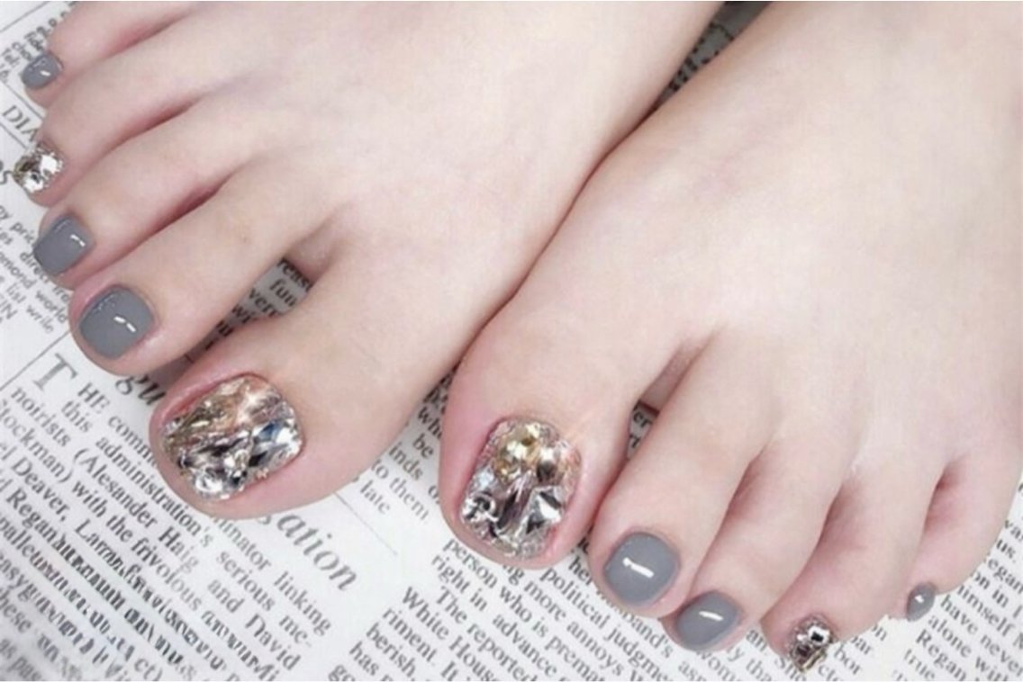 ネイル フットネイル MONE PINK  NAILのネイルデザイン