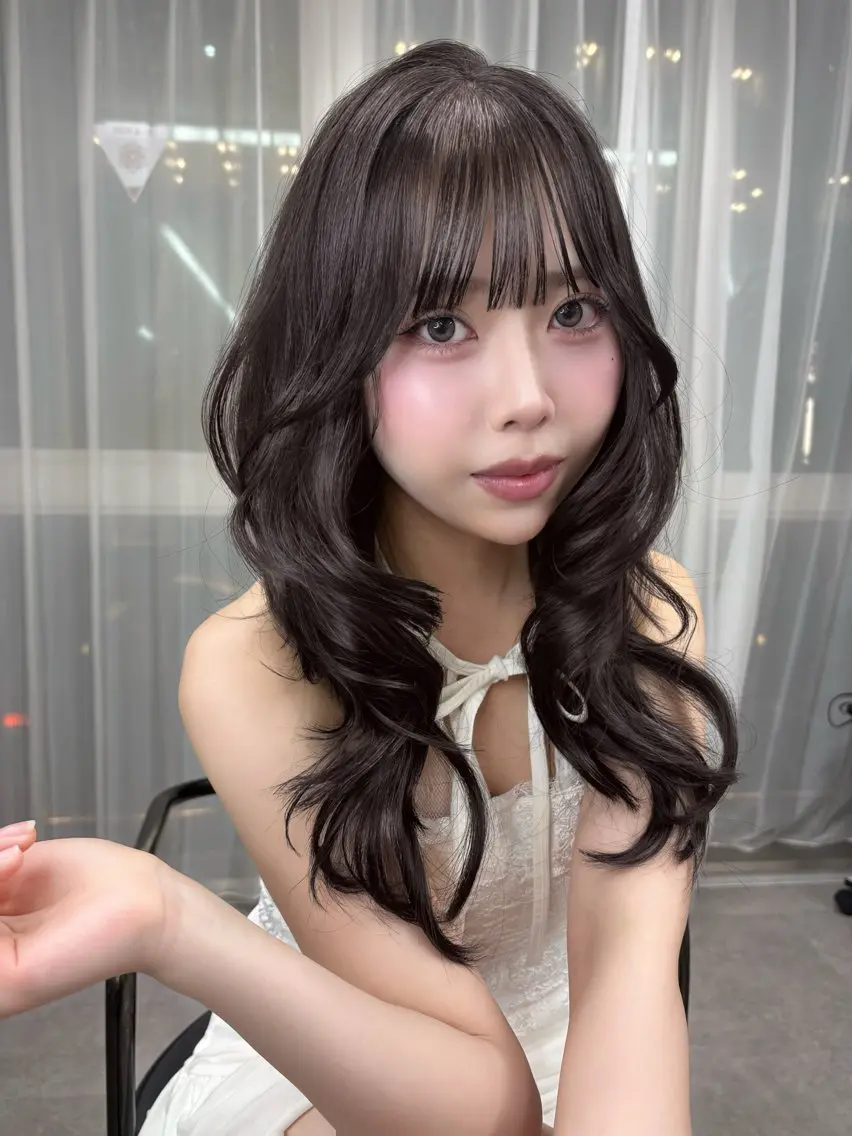 セミロング カラー 透明感カラー 顔周りカット ヨシンモリ 韓国風ヘア レイヤーカット カット ヘアカラー トリートメント MARIワンホンヘア /透明感/グレージュのヘアスタイル