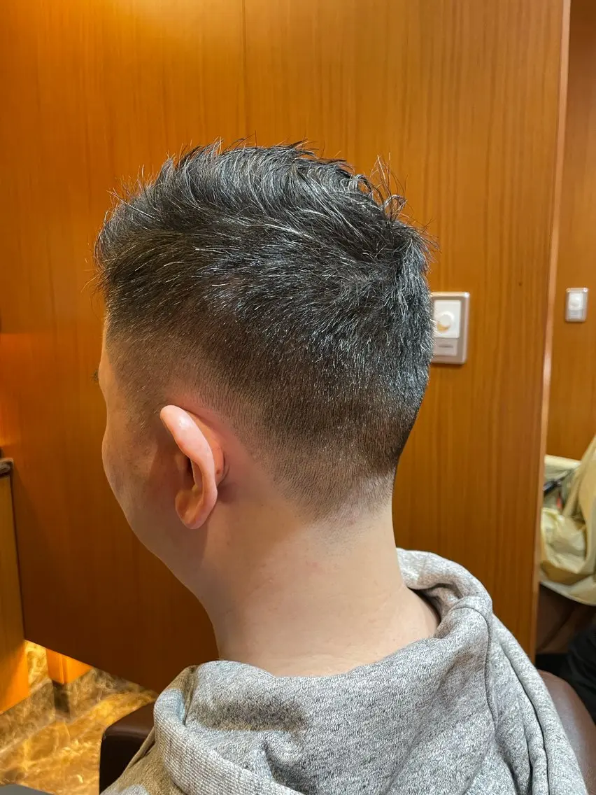 ショート メンズ カット シマサキ シイナのヘアスタイル