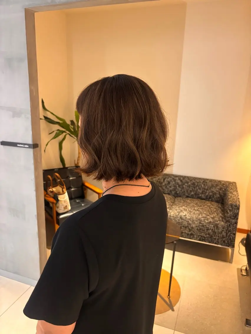 ショート カラー 透明感カラー ハイライトカラー ボブ ハイライト 髪質改善 カット ヘアカラー トリートメント RABU 髪質改善/ 縮毛矯正/名古屋伏見のヘアスタイル