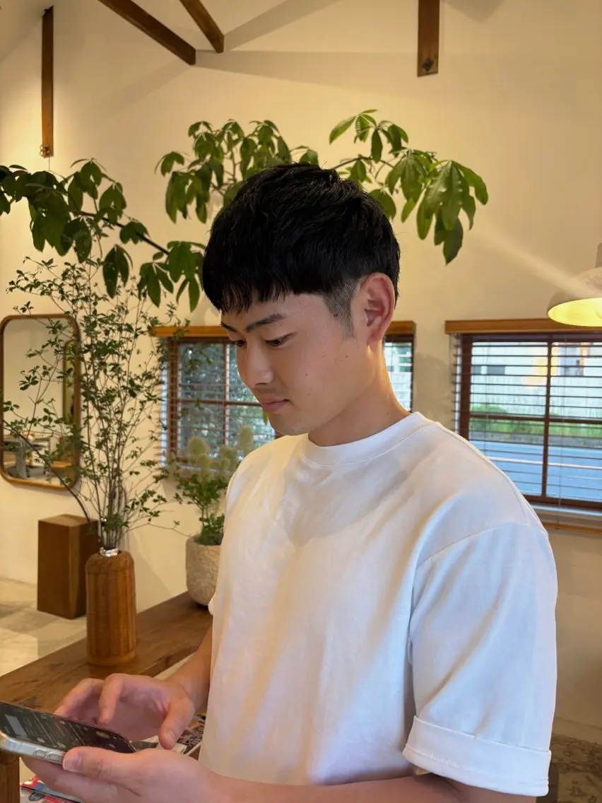 メンズ カット 亀山 友菜のヘアスタイル